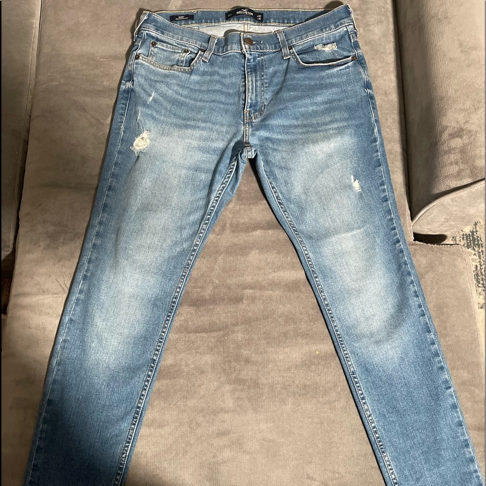 HOLLISTER, epic flex, light blue and dark blue jeans, W32 L30